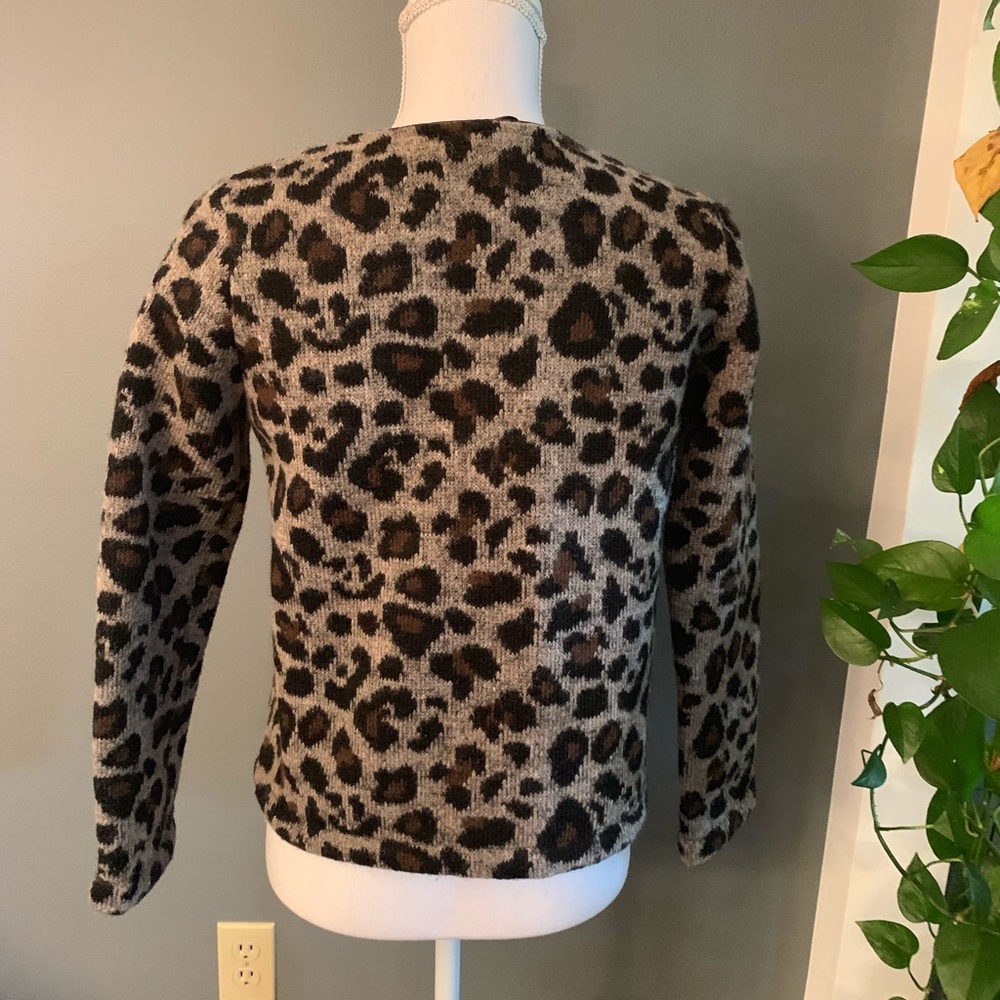 NWT! Sara Campbell Leopard Sweater~Size XS - Picture 4 of 5